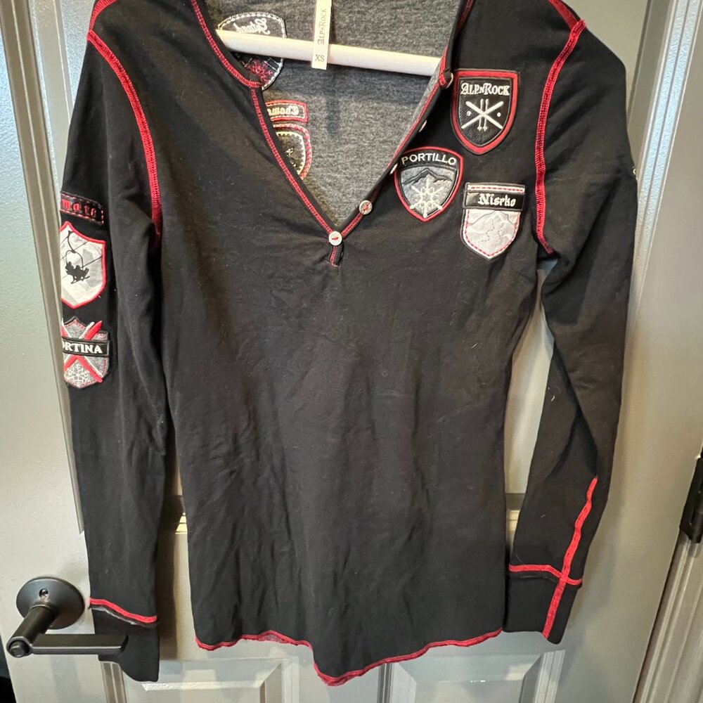 Alp N Rock Ski the World Henley (Black)